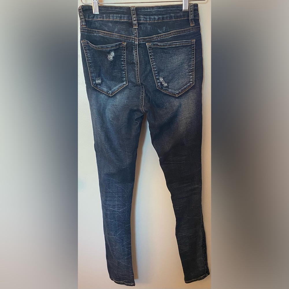 MIAMI…WOMENS Distressed Blue Jeans - Picture 13 of 16